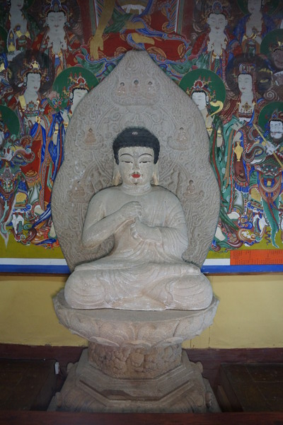 괴산 각연사 석조비로자나불좌상